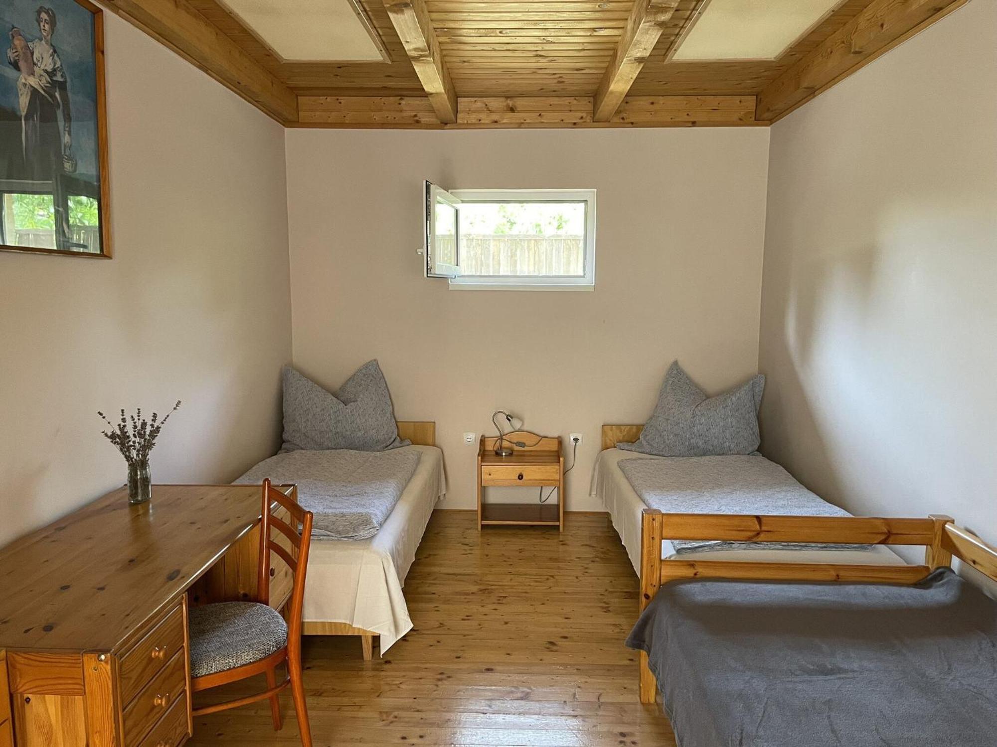 Lavender Apartment Siofok Ngoại thất bức ảnh